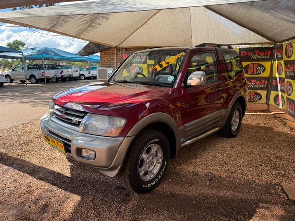 2003-Mitsubishi-Pajero-3200-DI-D-3-dr image:2