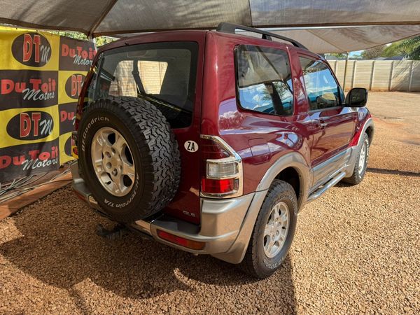 2003-Mitsubishi-Pajero-3200-DI-D-3-dr image:3