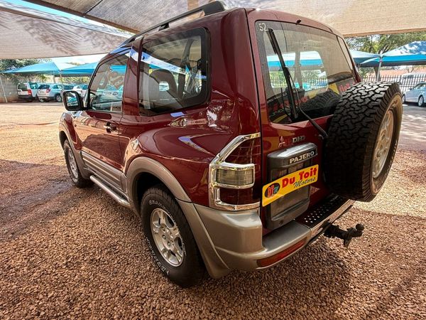 2003-Mitsubishi-Pajero-3200-DI-D-3-dr image:5