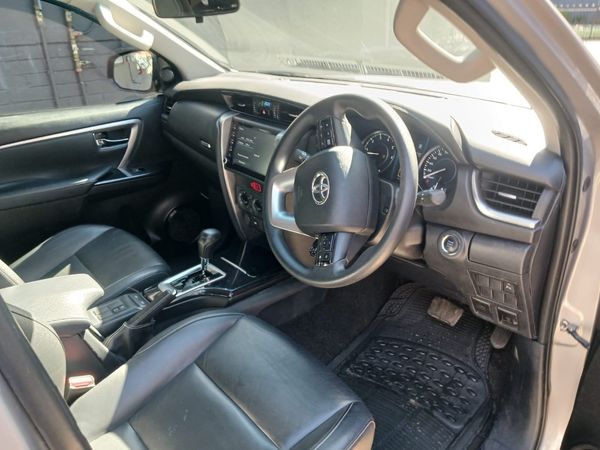 2024-Toyota-Fortuner-24-GD-6-4x4-Auto image:7