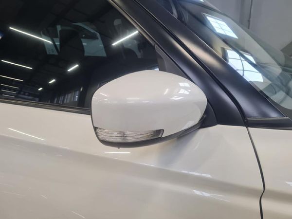 2025-Suzuki-Swift-12-GL image:14