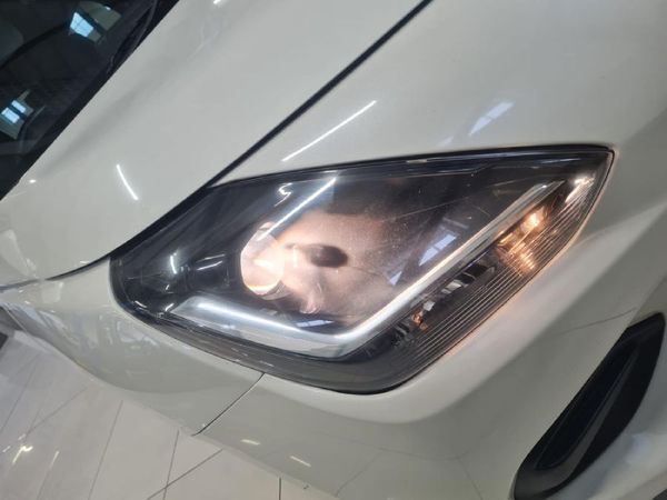 2025-Suzuki-Swift-12-GL image:15