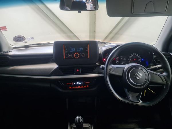 2025-Suzuki-Swift-12-GL image:16