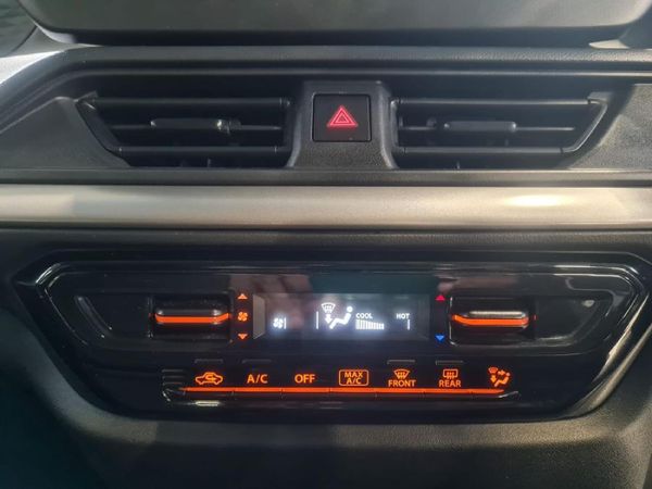 2025-Suzuki-Swift-12-GL image:20