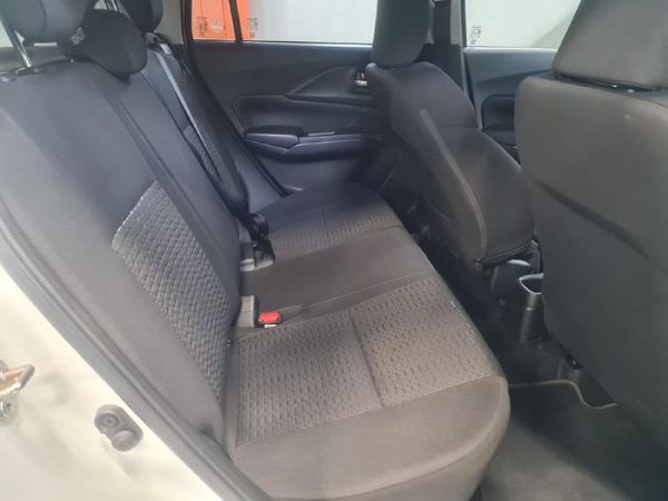 2025-Suzuki-Swift-12-GL image:22
