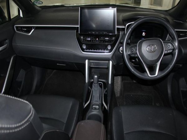 2026-Toyota-Corolla-Cross-18-XS image:7
