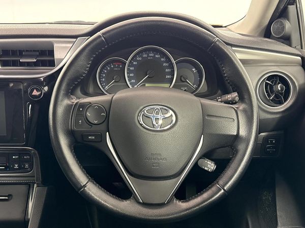 2022-Toyota-Corolla-Quest-18-Exclusive image:12