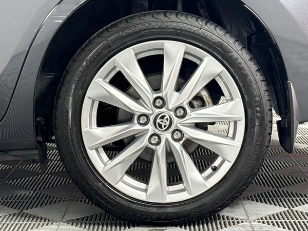 2022-Toyota-Corolla-Quest-18-Exclusive image:6