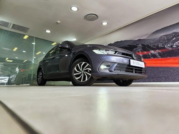 2026-Volkswagen-Polo-10-TSI-Life image:3
