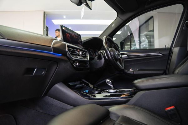 2023-BMW-X3-xDrive20d-M-Sport image:13