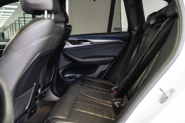 2023-BMW-X3-xDrive20d-M-Sport image:23