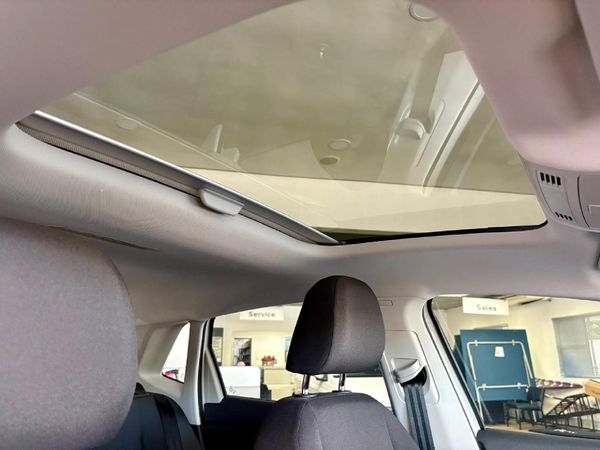 2026-Volkswagen-Polo-10-TSI-Life-Auto-DSG image:12