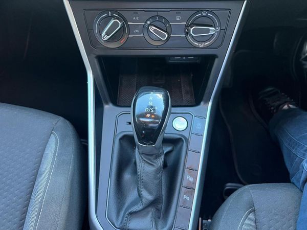2023-Volkswagen-Polo-10-TSI-Life-Auto-DSG image:18