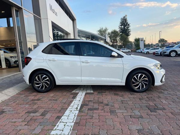2023-Volkswagen-Polo-10-TSI-Life-Auto-DSG image:7