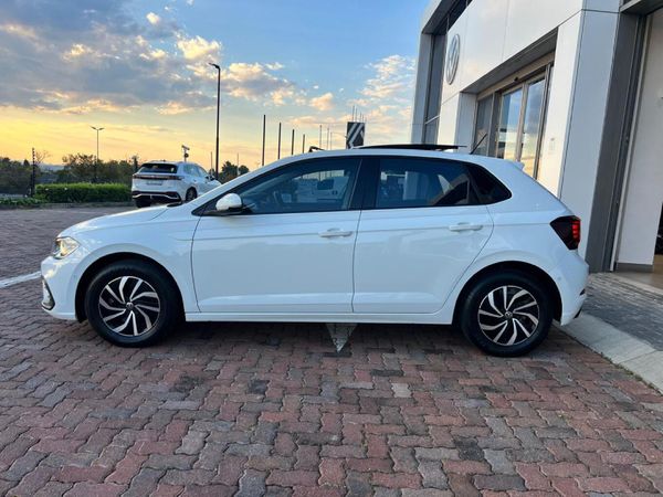 2023-Volkswagen-Polo-10-TSI-Life-Auto-DSG image:8