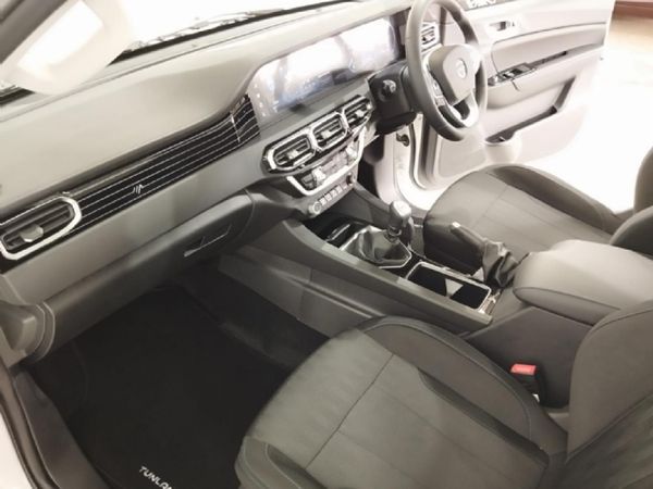 2026-Foton-Tunland-20T-G7-Workhorse-Single-Cab image:8