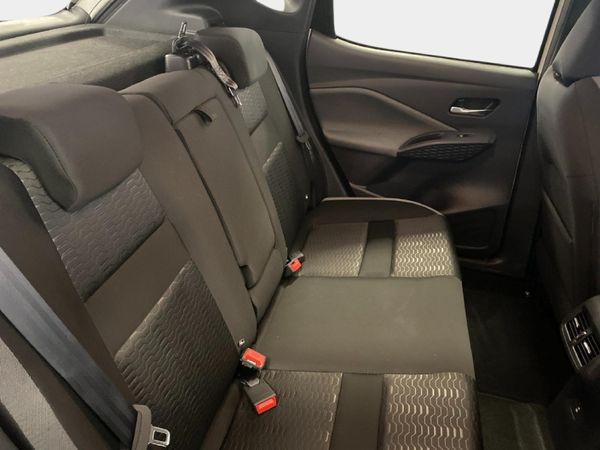 2026-Nissan-Magnite-10T-Acenta-Auto image:8