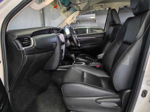 2025-Toyota-Fortuner-24-GD-6-4x4-Auto image:9