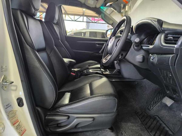 2025-Toyota-Fortuner-24-GD-6-4x4-Auto image:12