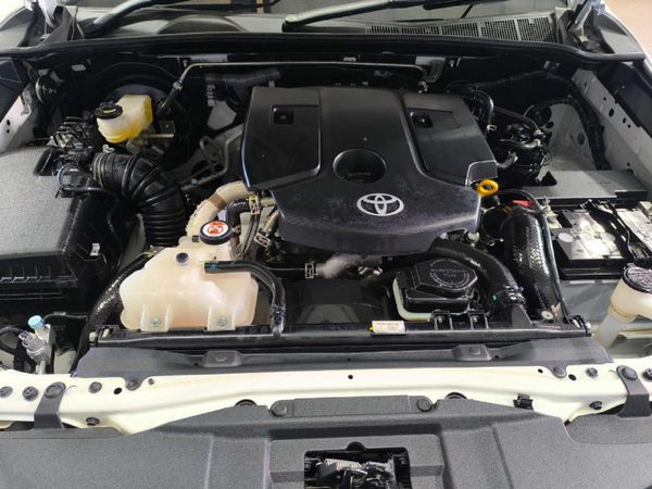 2025-Toyota-Fortuner-24-GD-6-4x4-Auto image:19