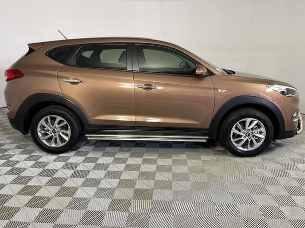 2017-Hyundai-Tucson-20-Premium image:16