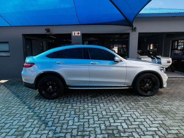 2017-Mercedes-Benz-GLC-250d image:5