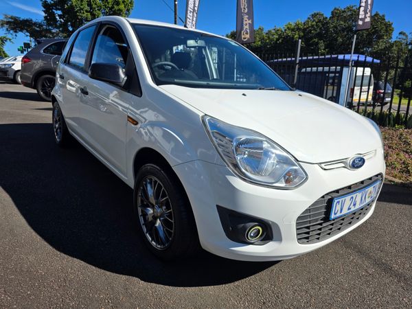 2016-Ford-Figo-14-Ambiente image:1