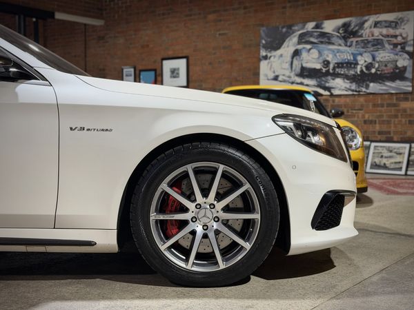 2014-Mercedes-AMG-S-Class-S63-AMG-L image:2