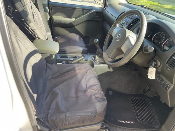 2016-Nissan-Navara-25-dCi-XE-Double-Cab image:12