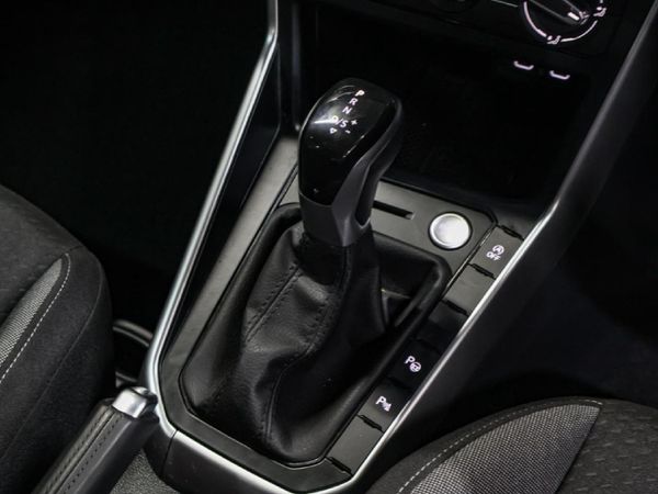 2025-Volkswagen-Taigo-10-TSI-Life-Auto image:15