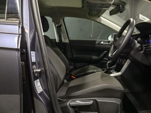 2025-Volkswagen-Taigo-10-TSI-Life-Auto image:7