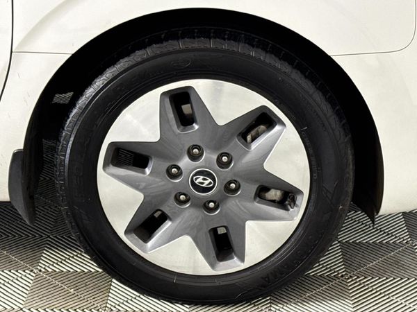 2022-Hyundai-Staria-22d-Elite-Auto image:5