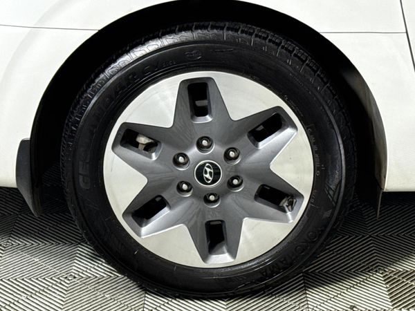 2022-Hyundai-Staria-22d-Elite-Auto image:6