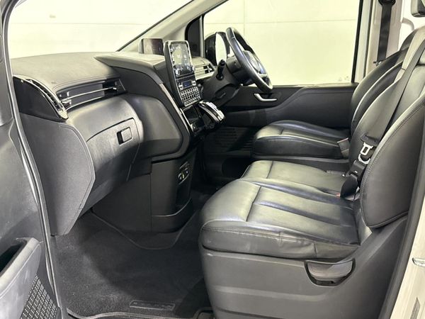 2022-Hyundai-Staria-22d-Elite-Auto image:8