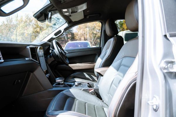 2024-Volkswagen-Amarok-30-TDI-V6-184kW-4Motion-Panamericana-Auto-Double image:12