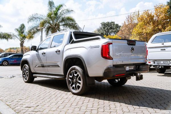 2024-Volkswagen-Amarok-30-TDI-V6-184kW-4Motion-Panamericana-Auto-Double image:4