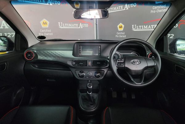 2022-Hyundai-Grand-i10-12-Fluid image:10