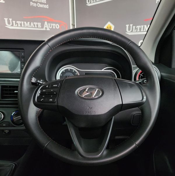 2022-Hyundai-Grand-i10-12-Fluid image:11