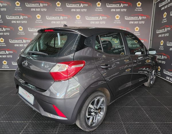 2022-Hyundai-Grand-i10-12-Fluid image:3