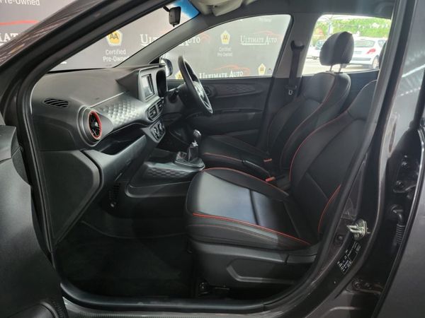2022-Hyundai-Grand-i10-12-Fluid image:6