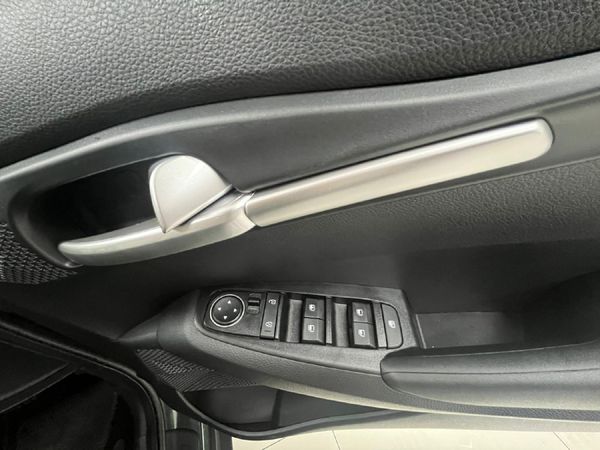 2026-Kia-Seltos-15-LS-Auto image:12