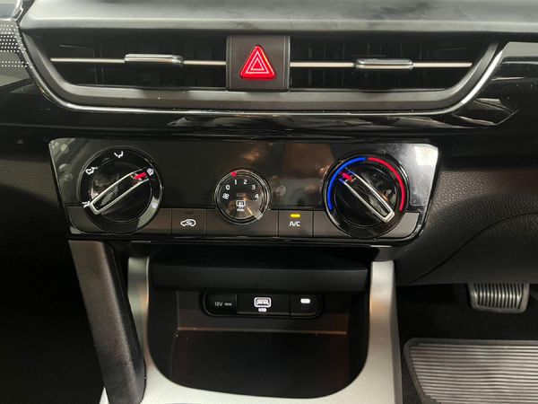 2026-Kia-Seltos-15-LS-Auto image:22