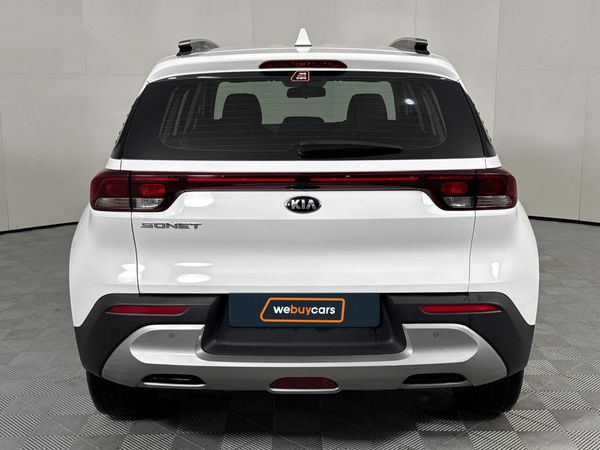 2021-Kia-Sonet-15-EX image:15