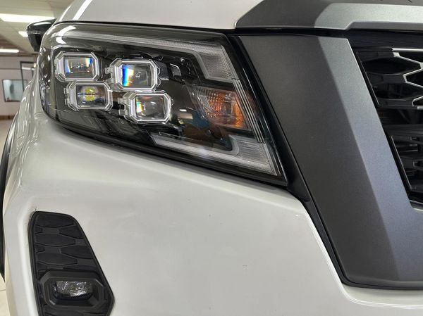 2024-Nissan-Navara-25-DDTi-PRO-4X-4X4-Auto-Double-Cab image:17