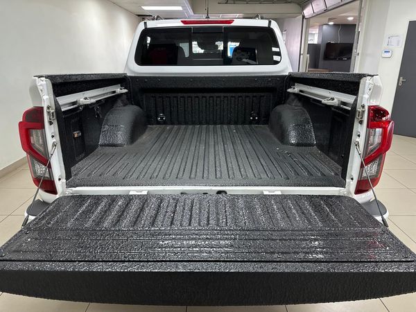 2024-Nissan-Navara-25-DDTi-PRO-4X-4X4-Auto-Double-Cab image:6