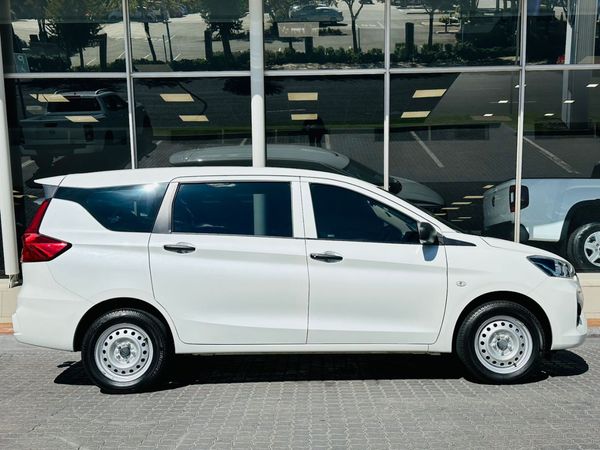 2025-Toyota-Rumion-15-S image:5