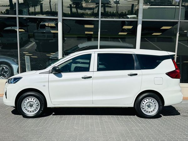 2025-Toyota-Rumion-15-S image:6