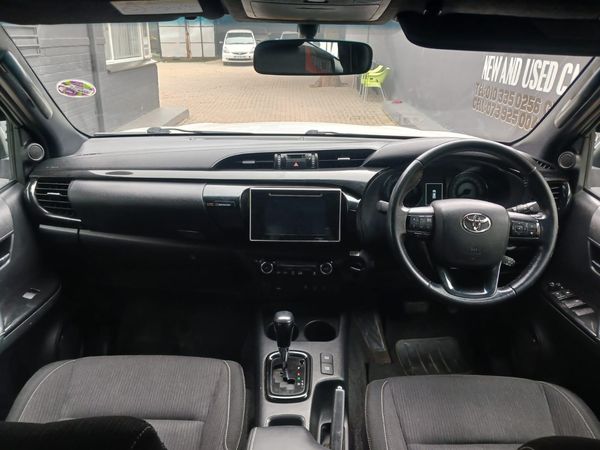 2019-Toyota-Hilux-28-GD-6-Raider-4x4-Auto-Double-Cab image:7