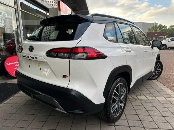 2026-Toyota-Corolla-Cross-18-GR-S image:9