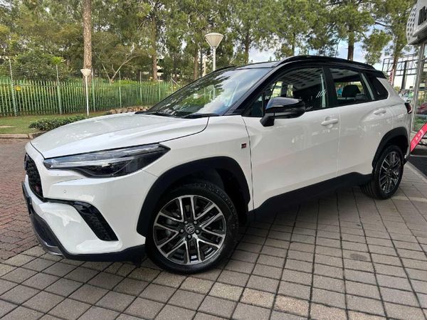 2026-Toyota-Corolla-Cross-18-GR-S image:5